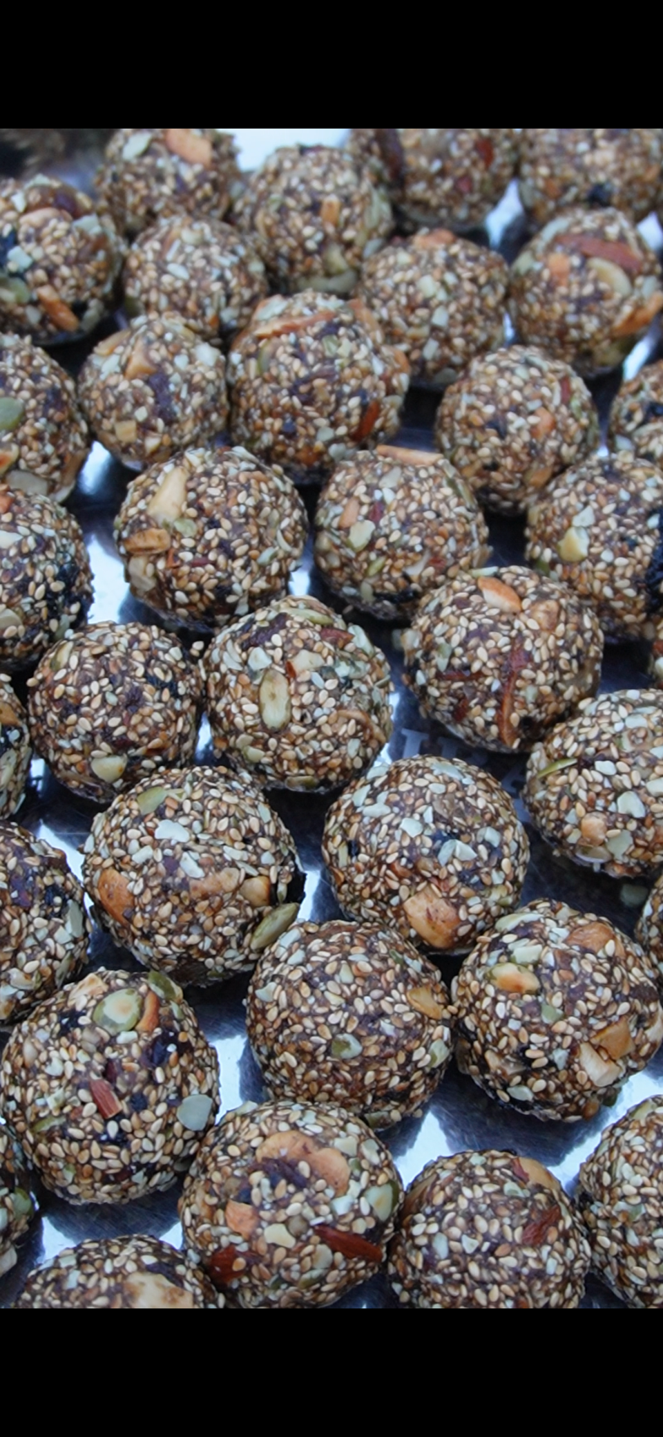 img_0806 Thyroid laddu - Image 1